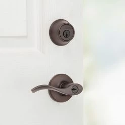Kwikset Balboa 690 Venetian Bronze Keyed Entry Door Handle and Single Cylinder Deadbolt Combo Pack -Kwikset Sales Shop kwikset door lock combo packs 690bl11pcpk6 4f 1000