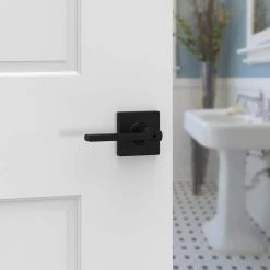 Kwikset Casey Matte Black Bed/Bath Privacy Door Handle Featuring Microban with Lock -Kwikset Sales Shop kwikset privacy door handles 300cslsqt5146al 4f 1000