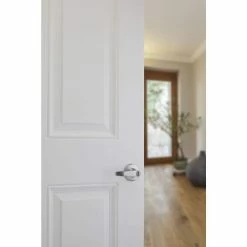 Kwikset Delta Satin Chrome Privacy Bed/Bath Door Handle with Lock 10 Kwikset Delta Satin Chrome Privacy Bed/Bath Door Handle with Lock -Kwikset Sales Shop kwikset privacy door handles 300dl 26d 6al r 1f 1000