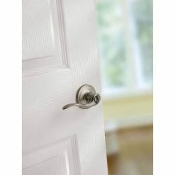 Kwikset Tustin Satin Nickel Privacy Bed/Bath Door Handle Featuring Microban Antimicrobial Technology with Lock -Kwikset Sales Shop kwikset privacy door handles 730tnl 15 6al rcs a0 1000